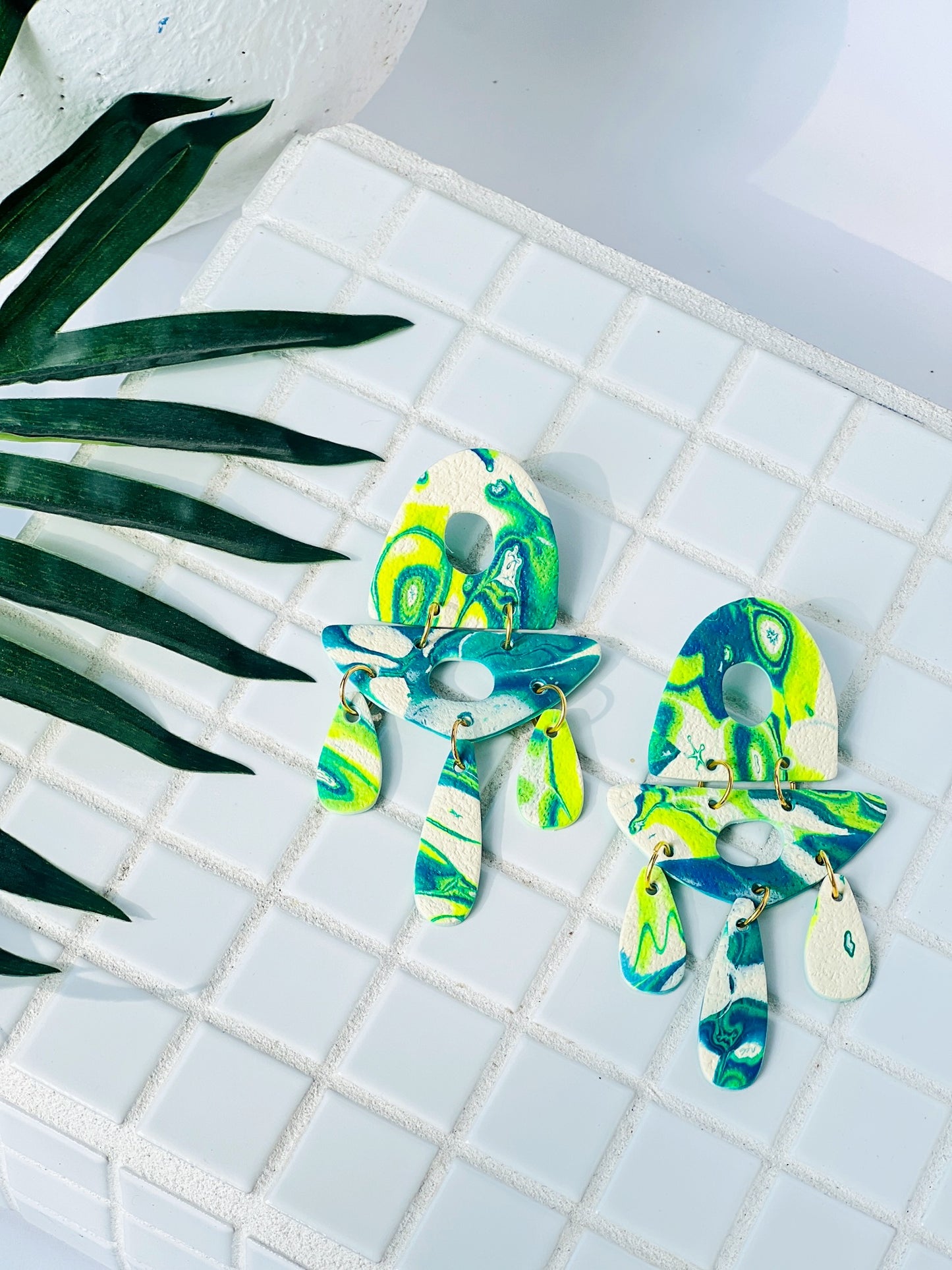 The Juno in Cobalt, Green, + Cream Polymer