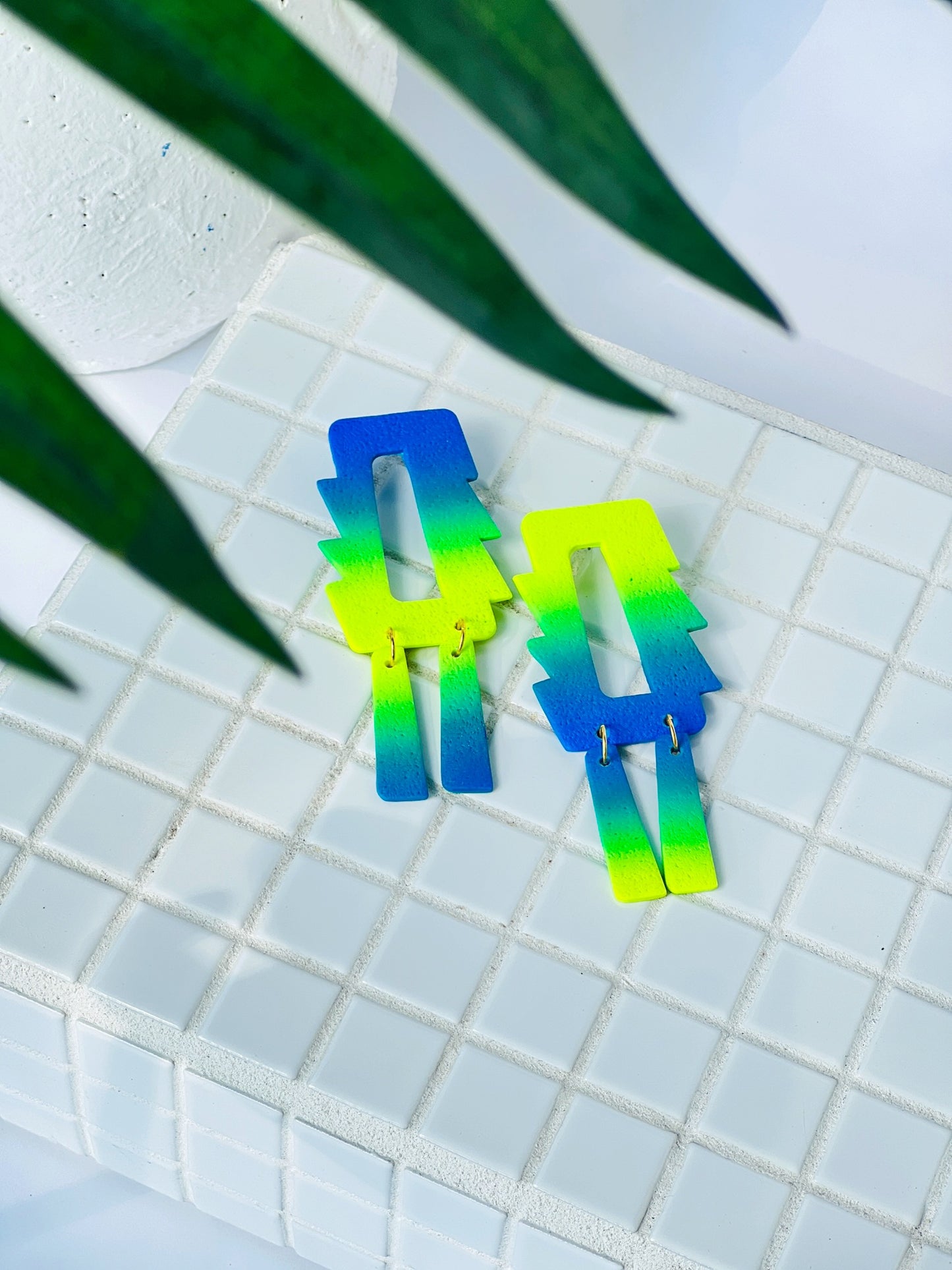 The Ziggy in Citron + Macaw Ombre
