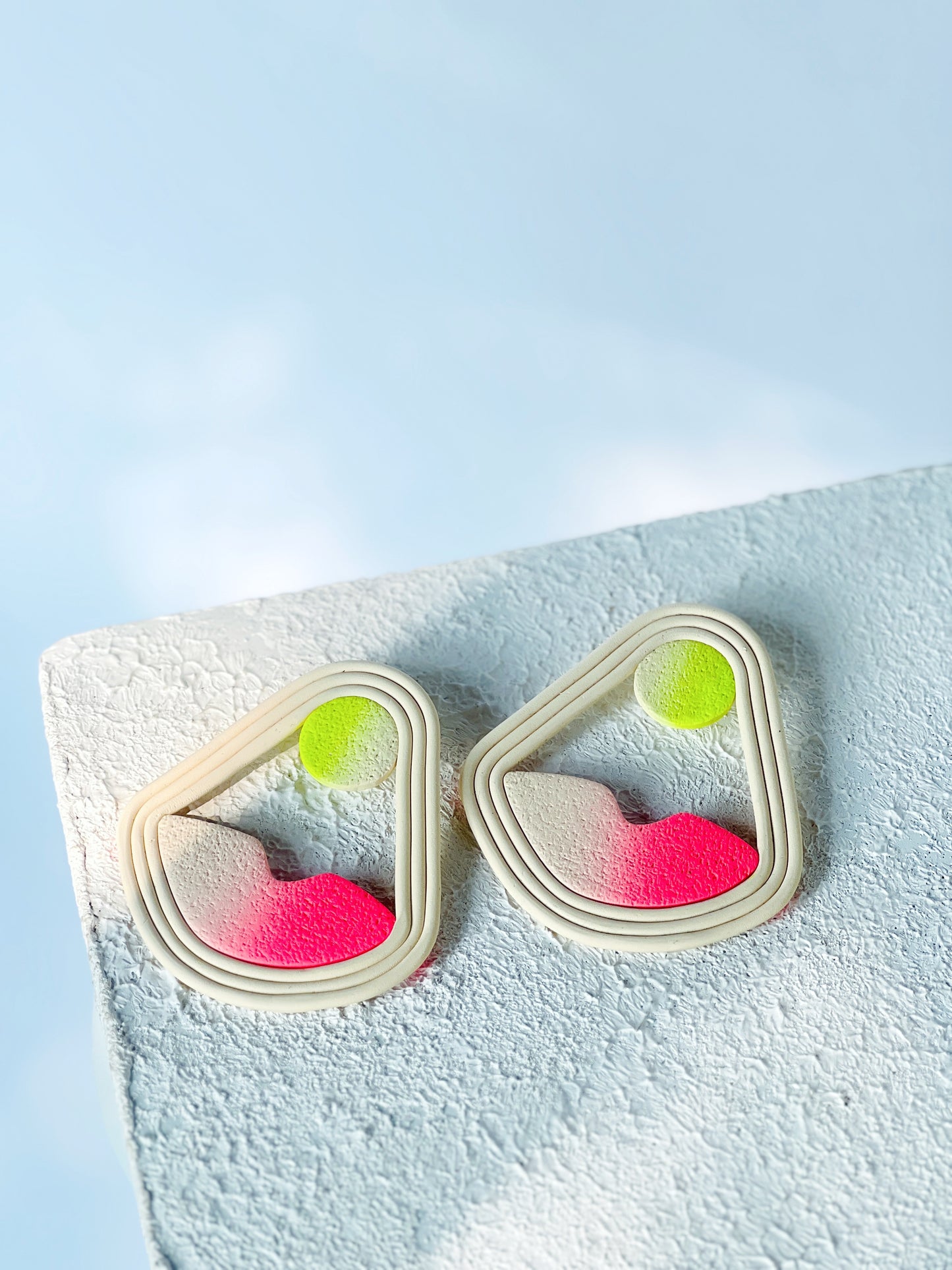 The Drew II in Citron, Guava, + Cream Polymer