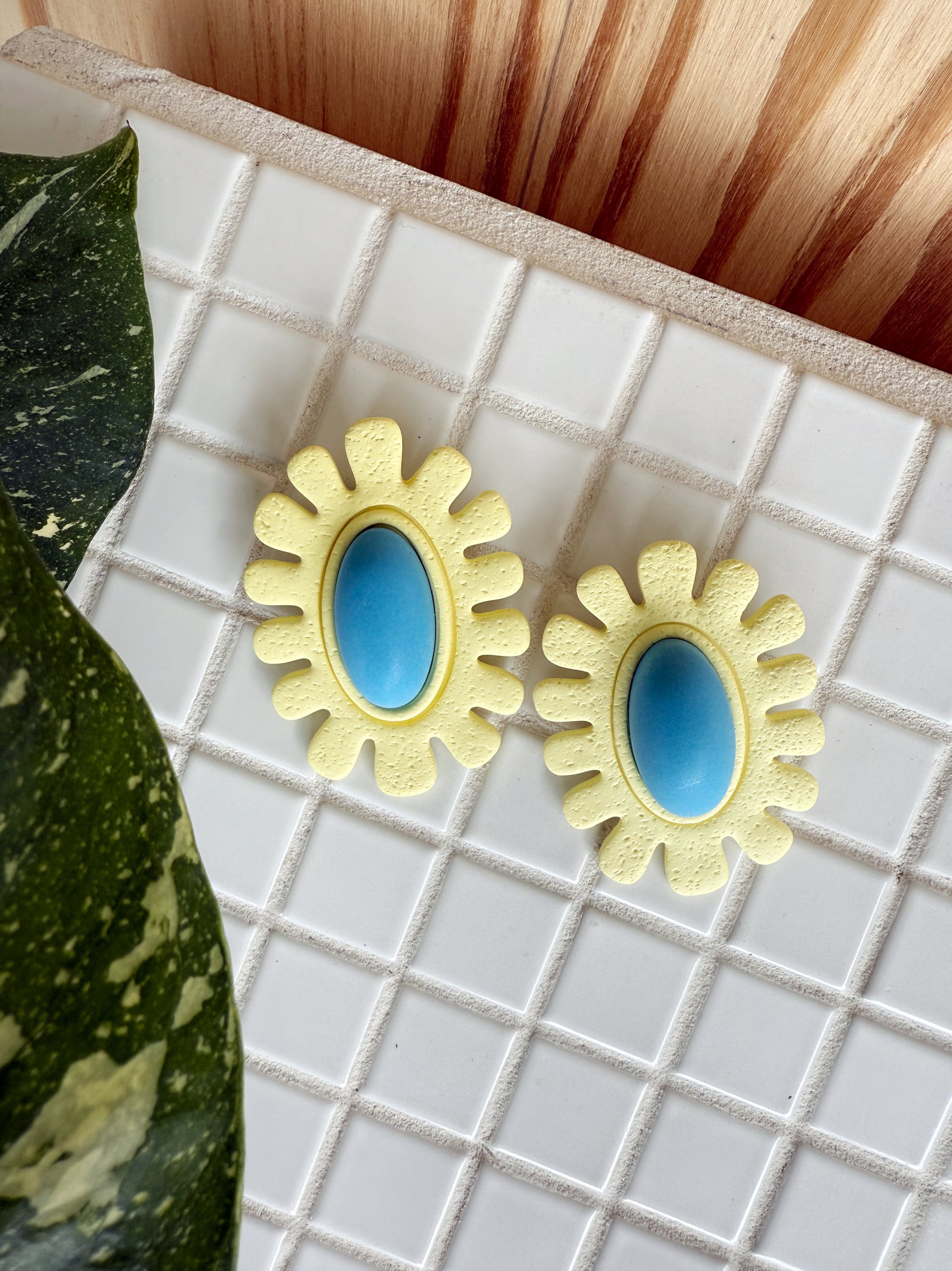 The Brio in Butter Yellow + Sky Blue (Single & Double)