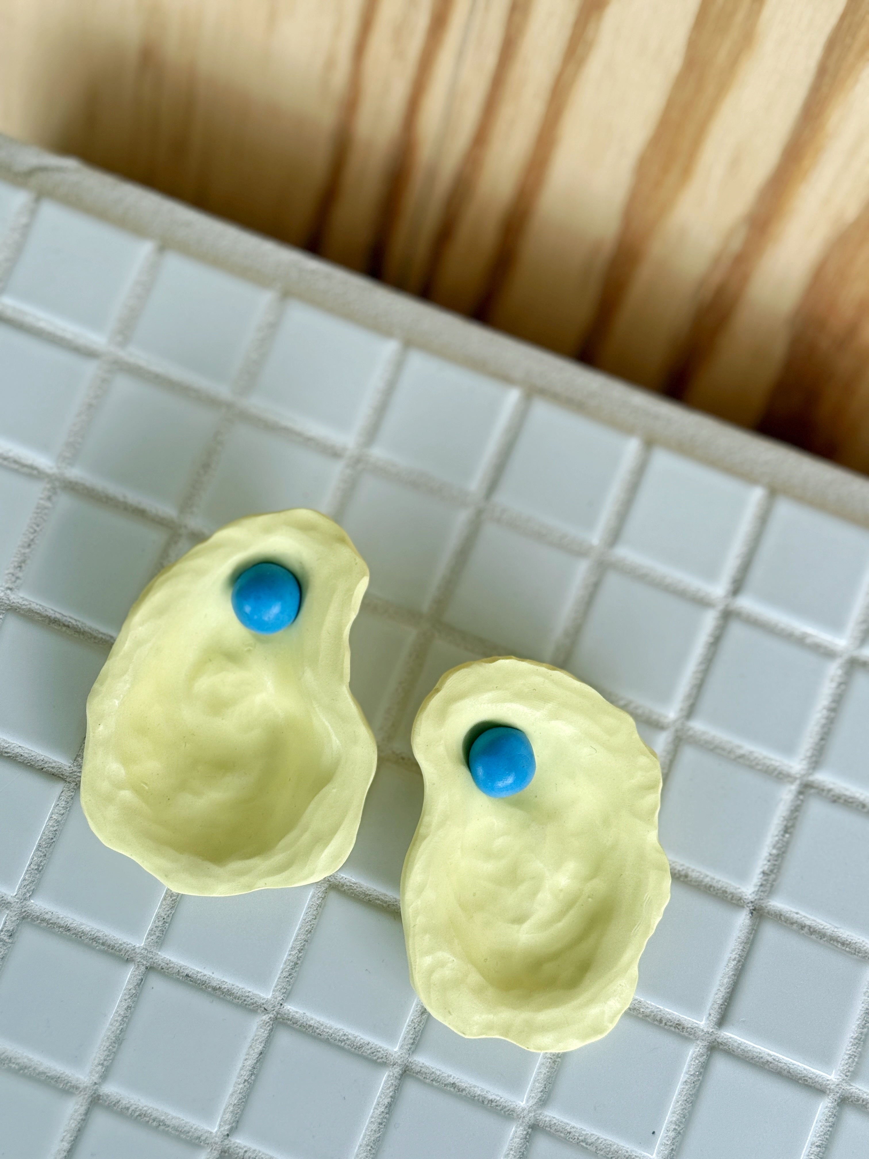 The Oyster (MADE TO ORDER) Multiple Color Options Available!