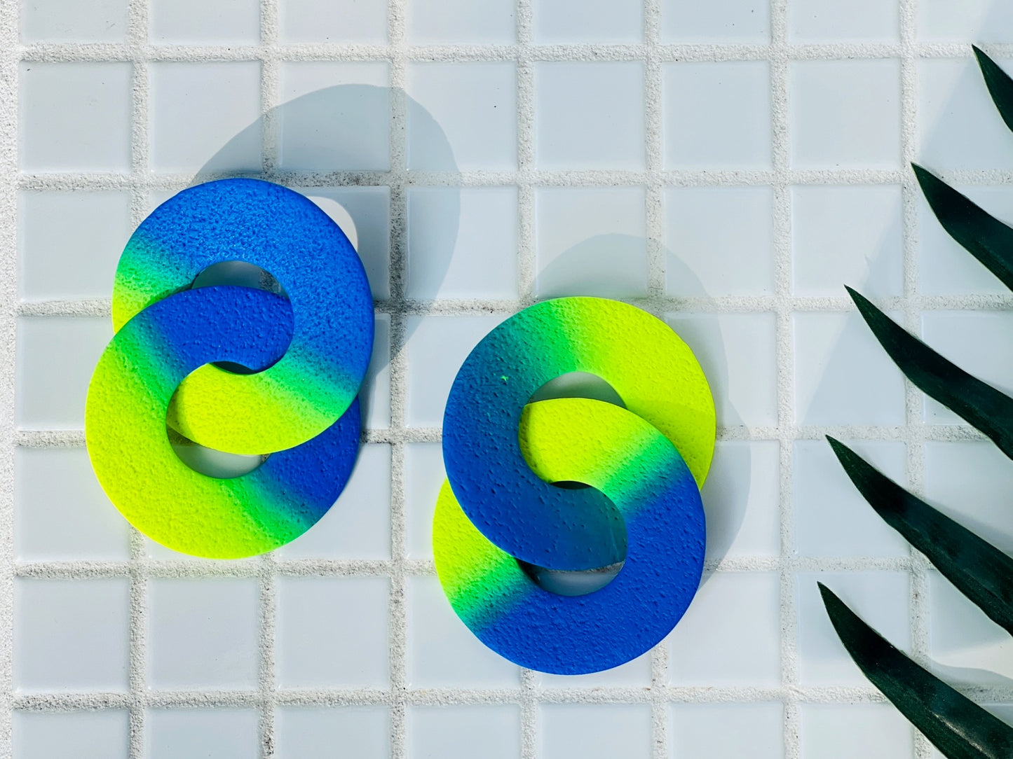 Circle Chains in Citron and Macaw Blue Ombre Polymer Clay