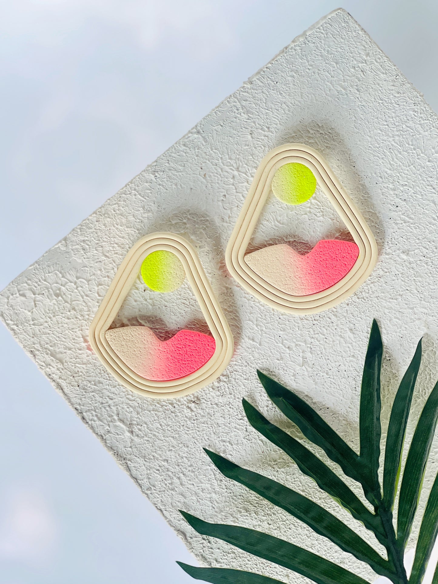 The Drew II in Citron, Guava, + Cream Polymer