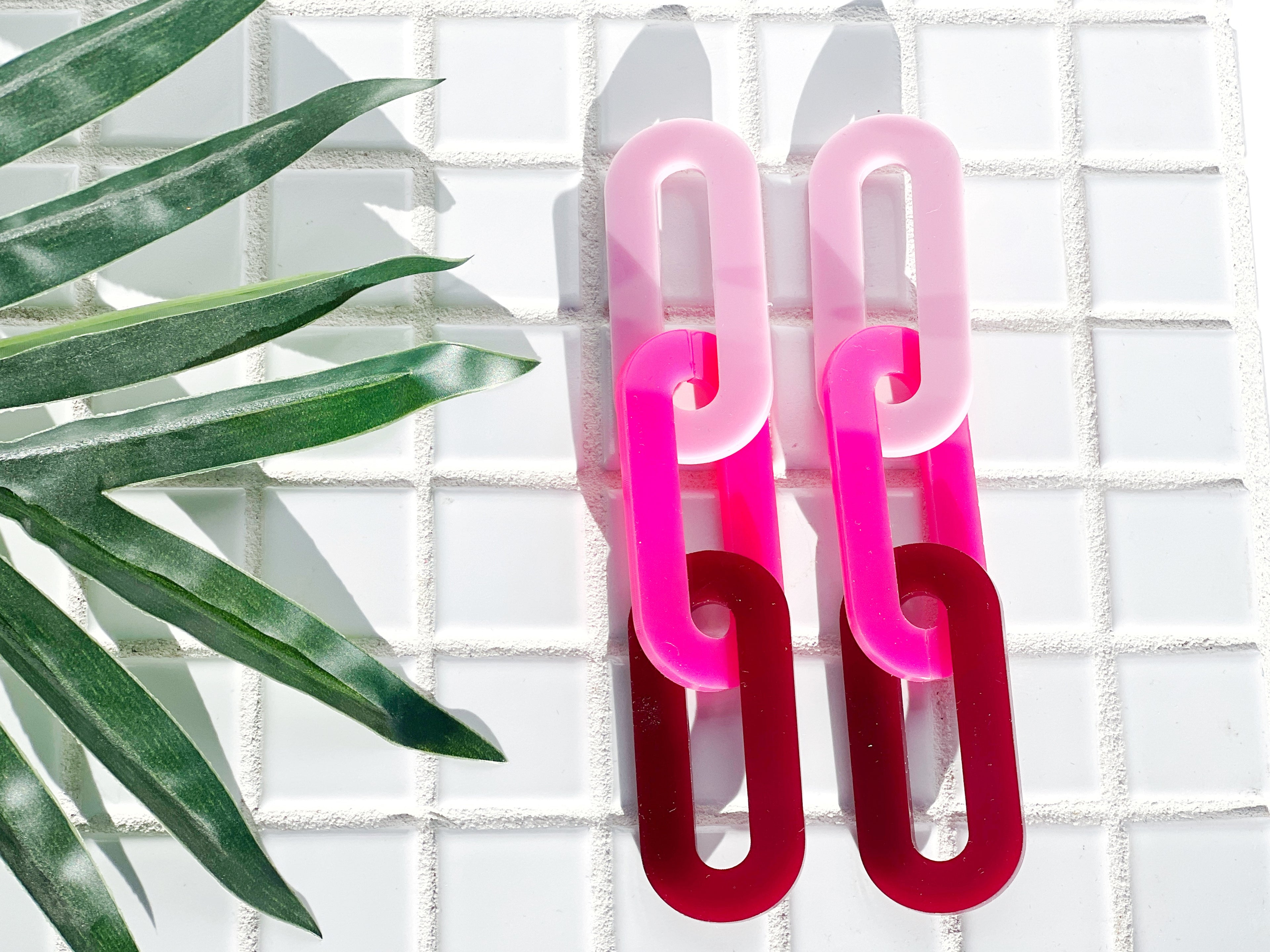 The Spano Earring in Ombre Acrylic