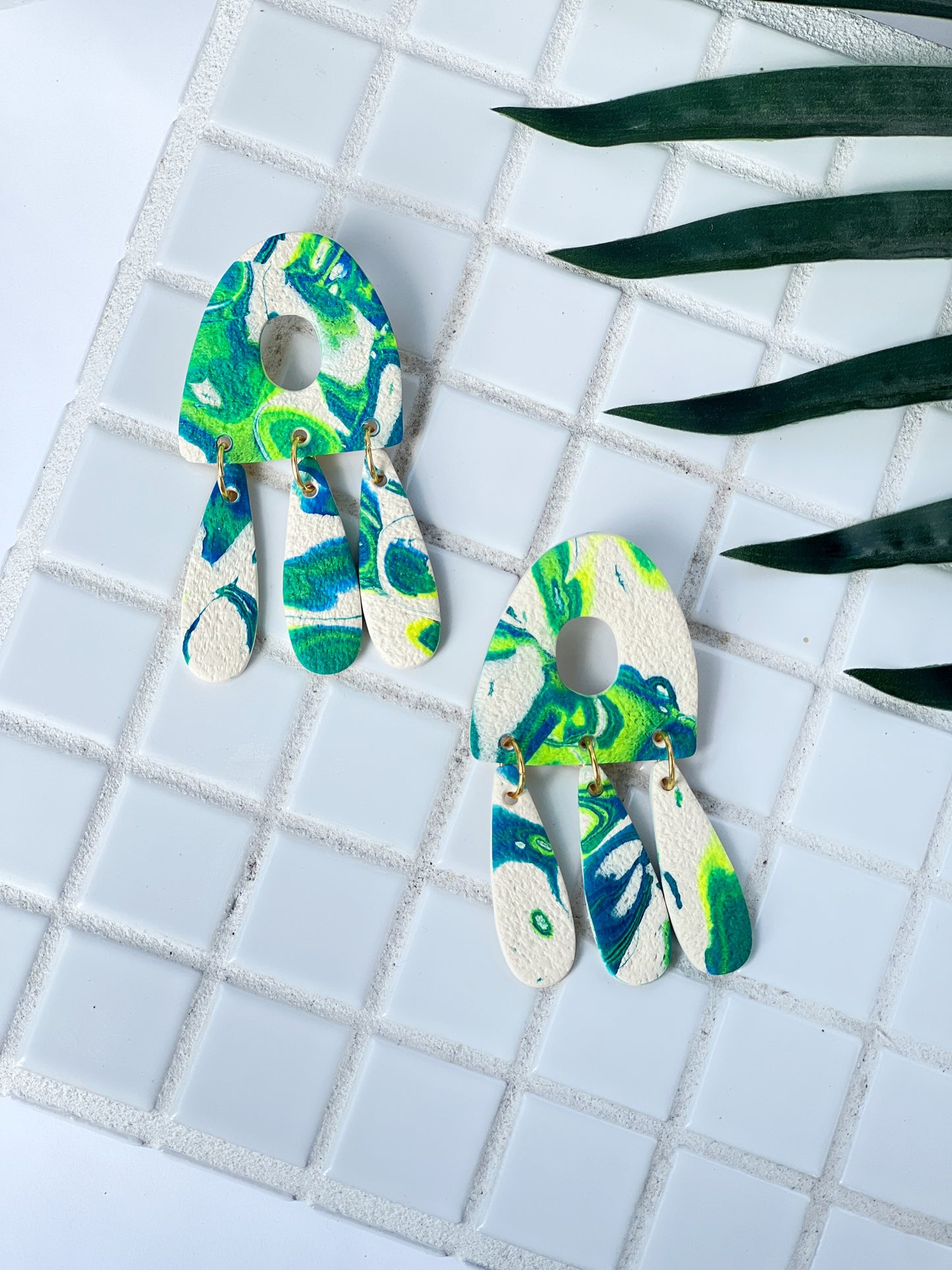 The Laine in Cobalt, Green, and Cream Polymer