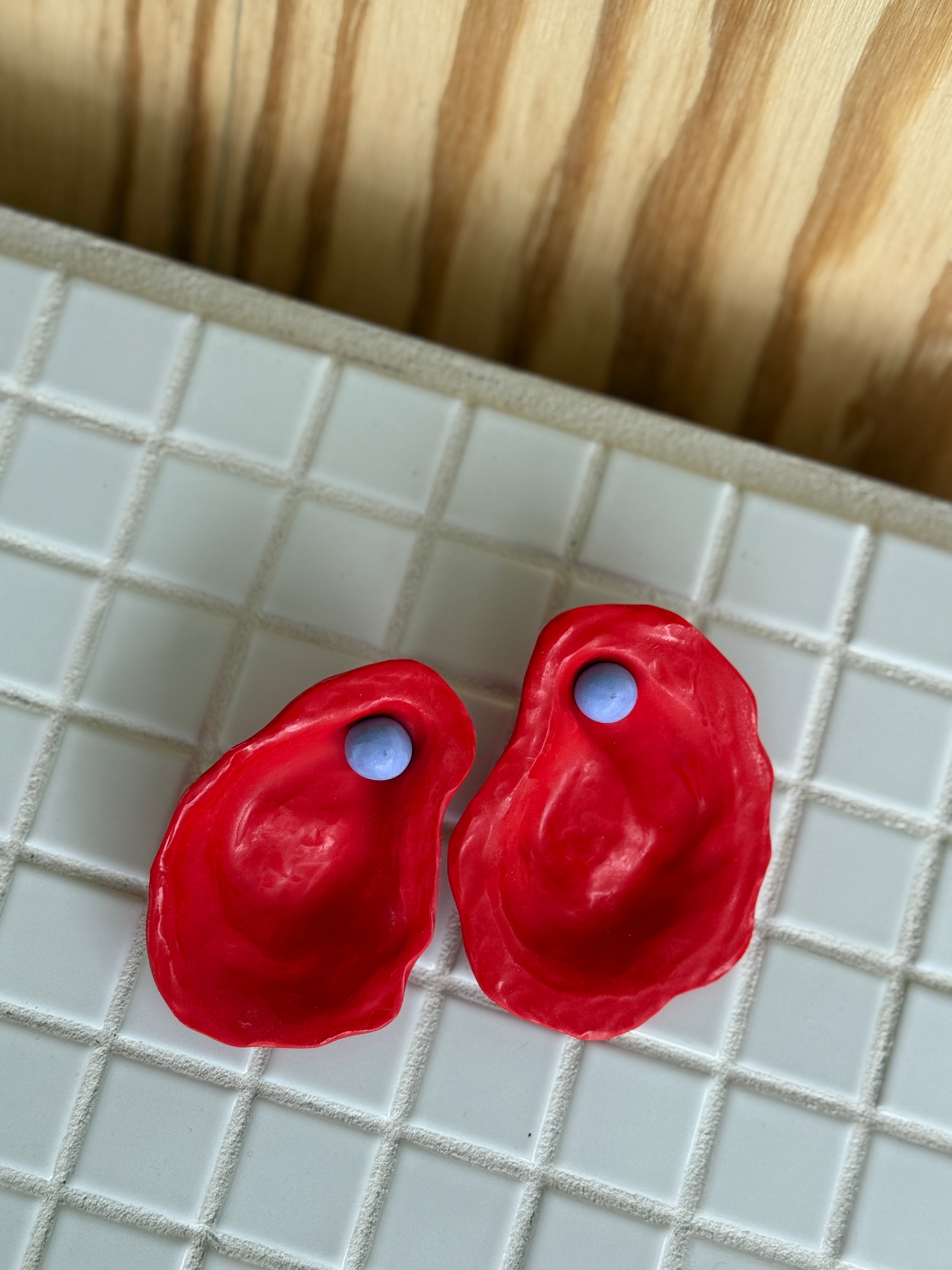 The Oyster (MADE TO ORDER) Multiple Color Options Available!