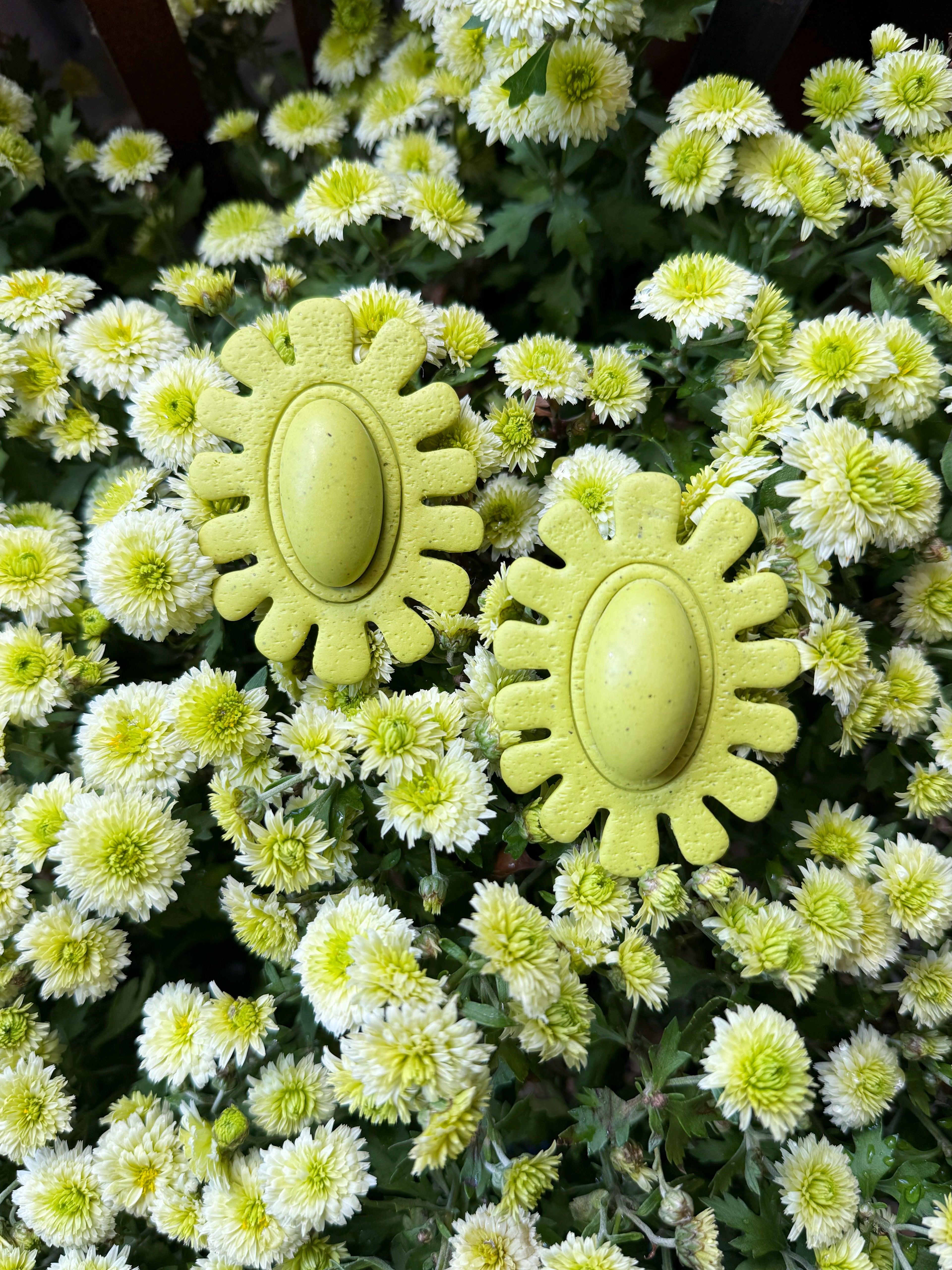 The Brio in Citron Granite (Single)