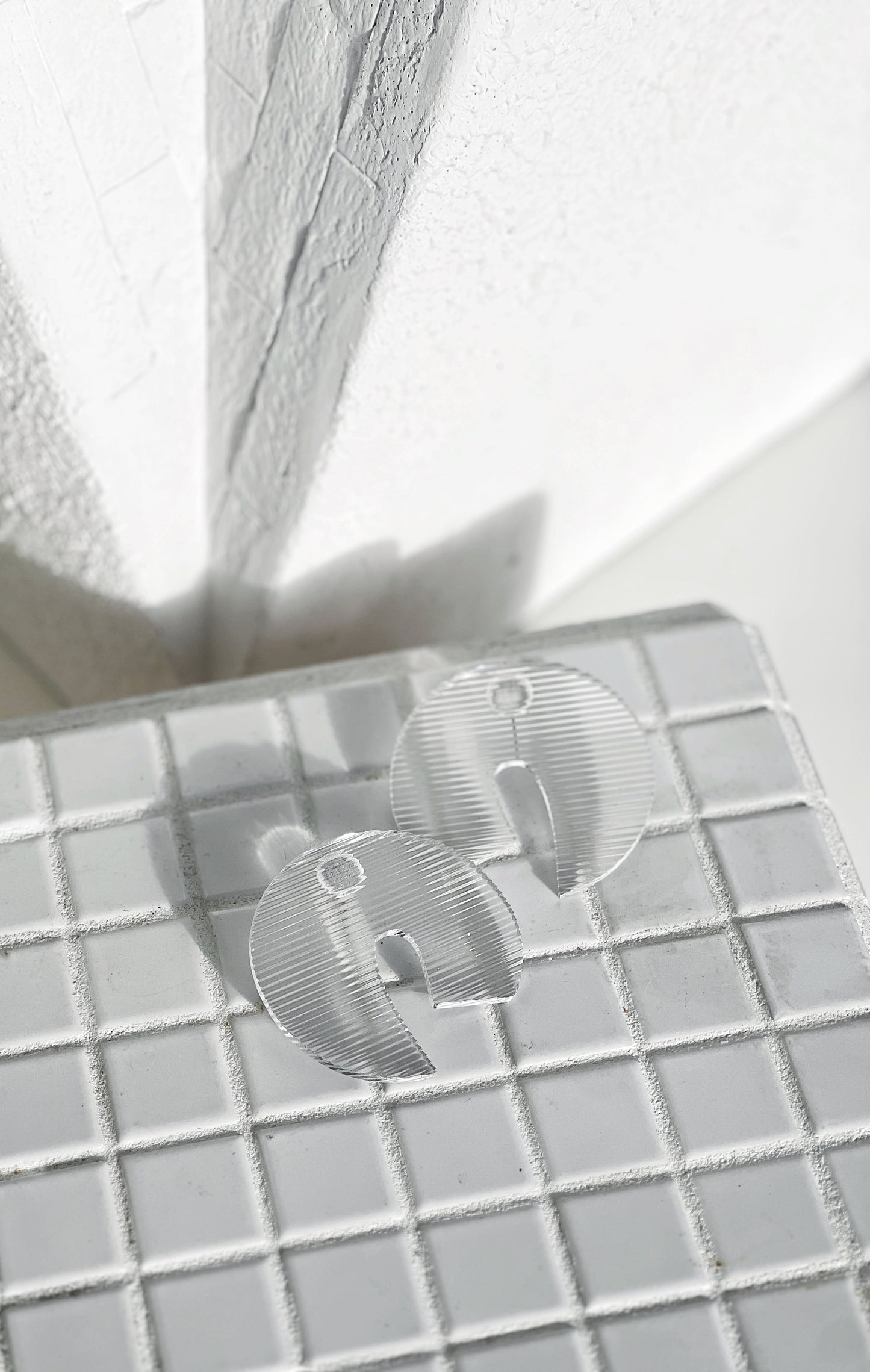 The Aries Midi in Clear Ribbed Acrylic