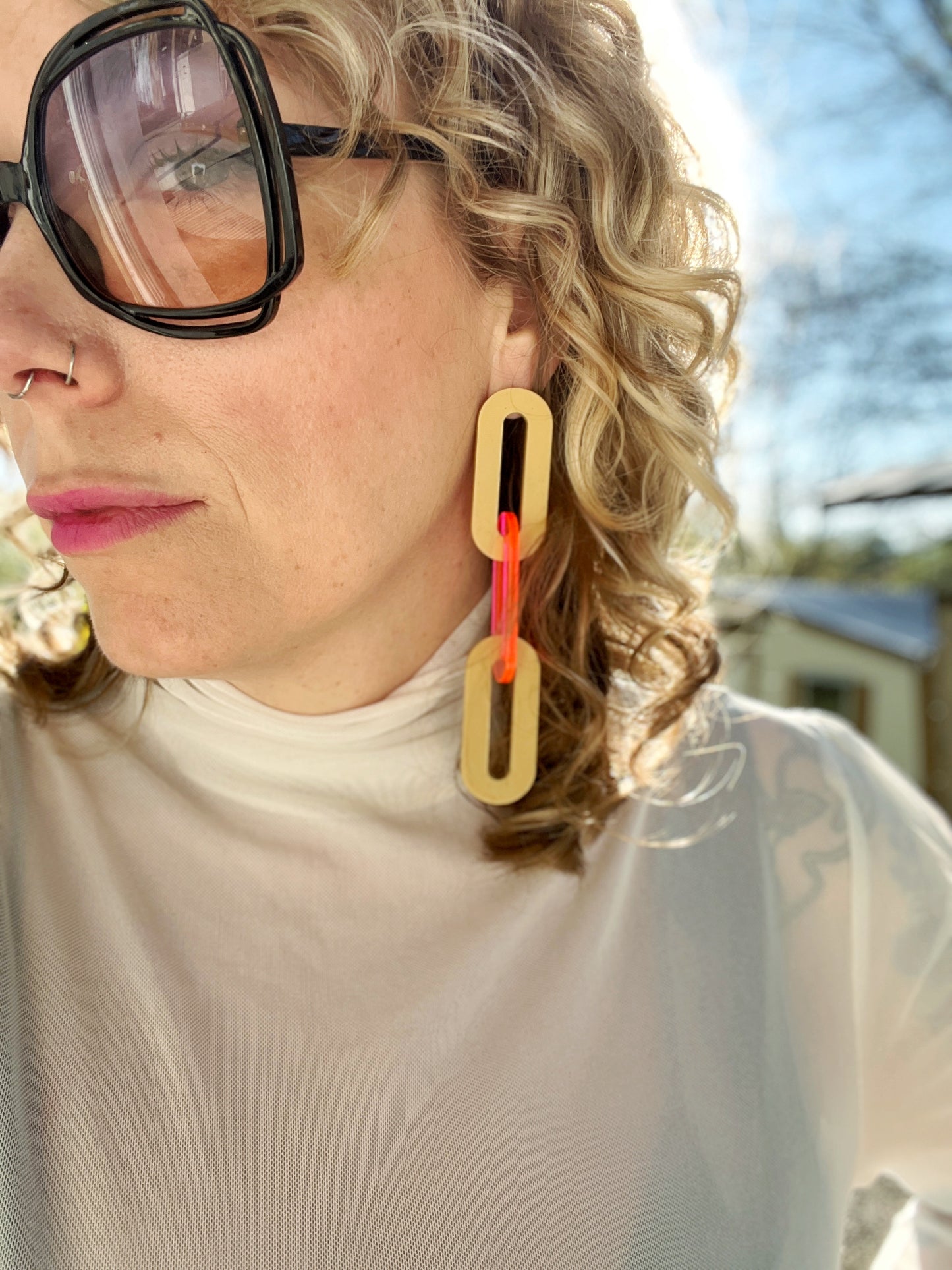 The Spano Earring in Tan & Neon Pink Acrylic